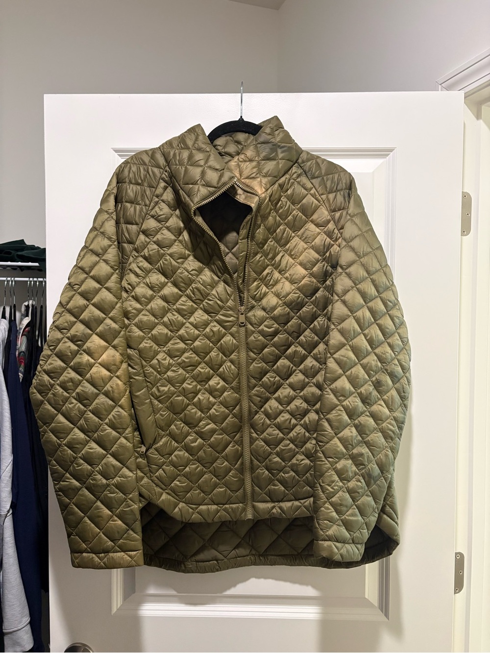 Athleta Quilted Olive Green Packable Jacket
